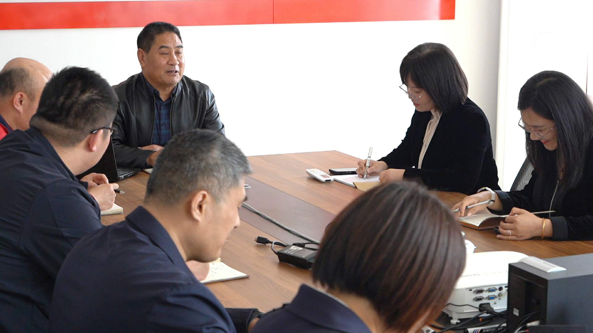 智能化浪潮下,仪表管理的八大痛点该如何破局?